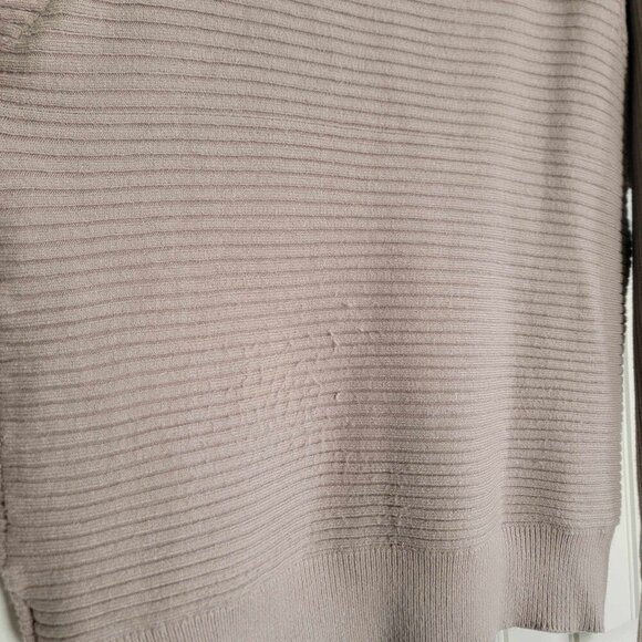 Women's Philosophy Sweater size Large - Picture 6 of 8